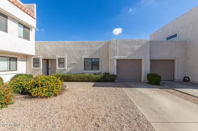 MLS: 6645717 Condo For Sale