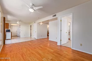 Photo #2: 6645717 Listing 
