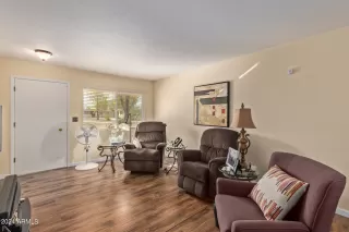 Photo #1: 6645728 Listing