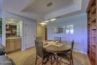 Photo #4: 6645750 Listing