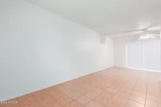 Photo #4: 6645939 Listing 