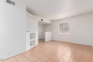 Photo #6: 6645939 Listing 