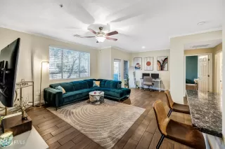 Photo #1: 6646040 Listing