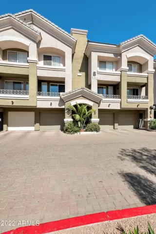 Photo #1: 6646086 Listing