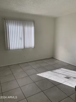 Photo #4: 6646280 Listing
