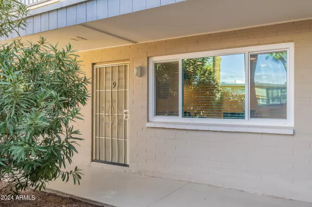 MLS: 6646325 Condo For Sale