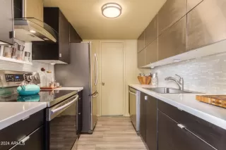 Photo #1: 6646519 Listing 