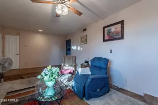 Photo #6: 6646565 Listing