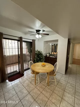Photo #3: 6646660 Listing
