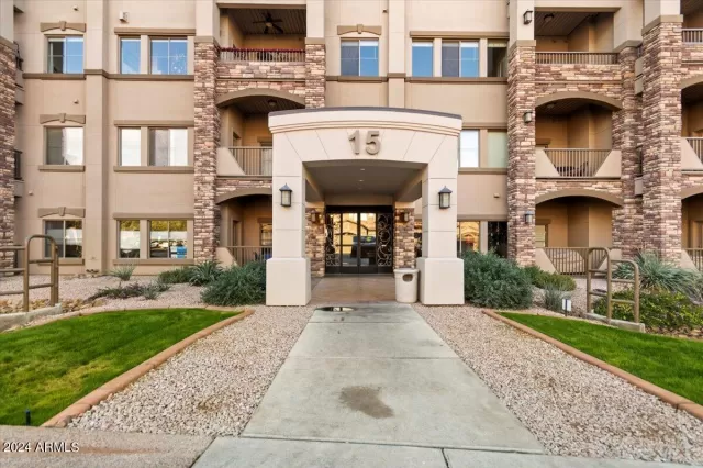 MLS: 6646664 Condo For Sale