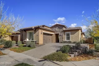 Photo #1: 6646726 Listing 