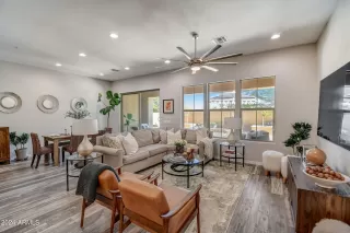 Photo #5: 6646726 Listing 