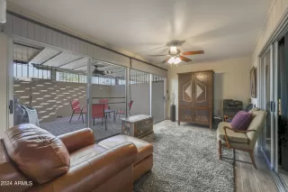 Photo #4: 6646823 Listing