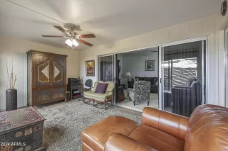 Photo #5: 6646823 Listing