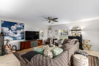 Photo #4: 6646897 Listing 