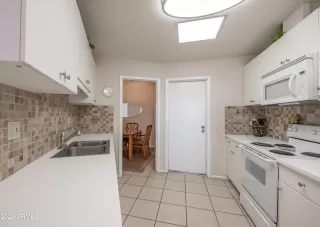 Photo #4: 6646967 Listing 