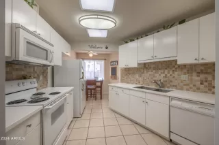 Photo #5: 6646967 Listing 