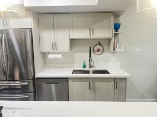 Photo #2: 6647131 Listing