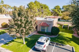 Photo #3: 6647155 Listing