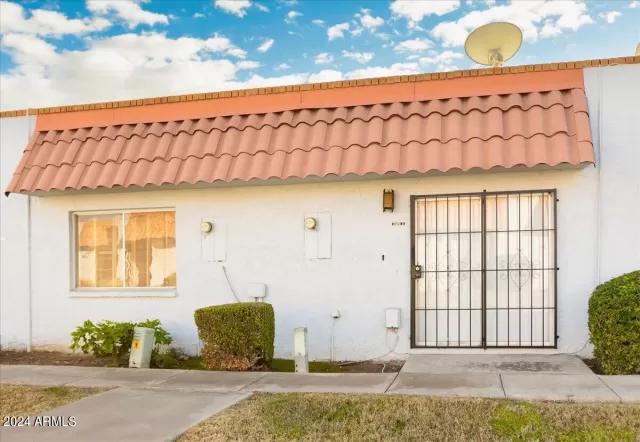 MLS: 6647170 Condo For Sale