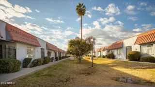 Photo #2: 6647170 Listing