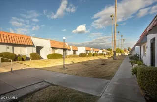 Photo #4: 6647170 Listing