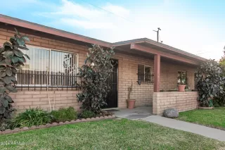 Photo #3: 6647189 Listing