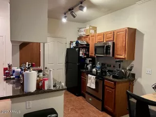 Photo #3: 6647228 Listing