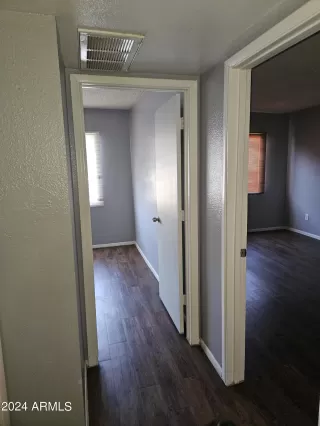 Photo #6: 6647238 Listing