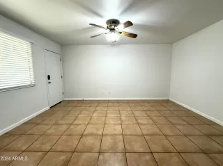 Photo #6: 6647317 Listing