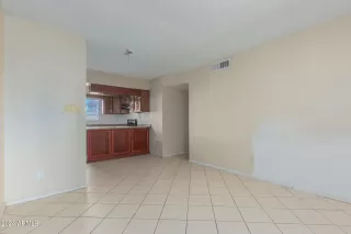 Photo #6: 6647362 Listing 