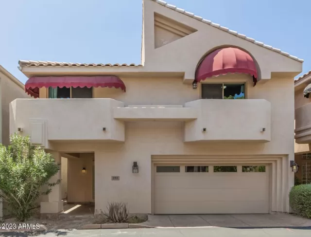 MLS: 6647370 Condo For Sale