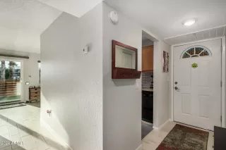 Photo #1: 6647418 Listing