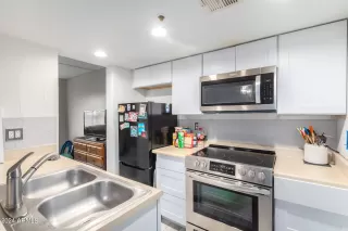 Photo #4: 6647421 Listing 