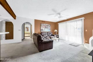 Photo #3: 6647504 Listing 