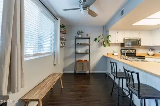 Photo #6: 6647745 Listing