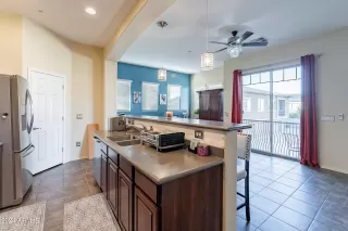 Photo #3: 6647772 Listing