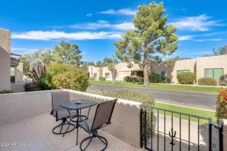 Photo #5: 6647878 Listing 