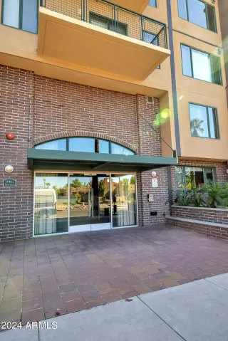 Photo #1: 6647926 Listing 