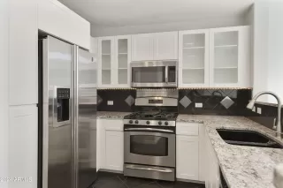 Photo #4: 6647926 Listing 