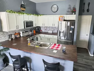 Photo #3: 6647938 Listing 