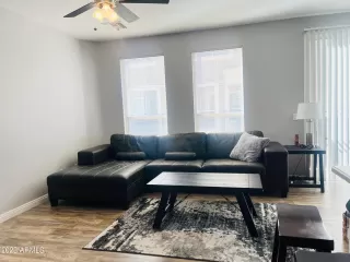 Photo #5: 6648044 Listing 