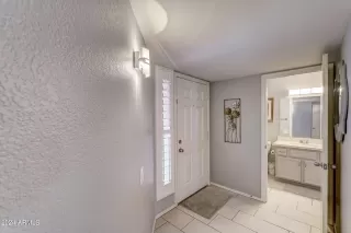 Photo #4: 6648266 Listing 