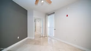 Photo #5: 6648347 Listing