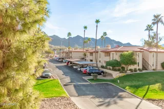 Photo #1: 6648386 Listing