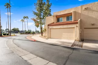 Photo #1: 6648729 Listing