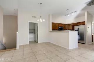 Photo #3: 6648773 Listing