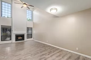 Photo #2: 6648780 Listing