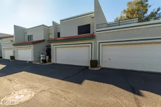 Photo #2: 6648842 Listing 