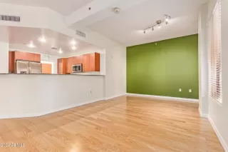 Photo #3: 6649062 Listing 